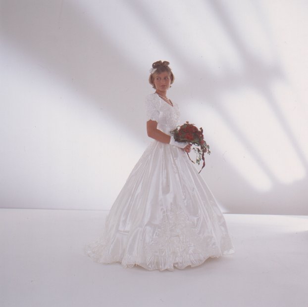 001_600g.jpg (24557 Byte)