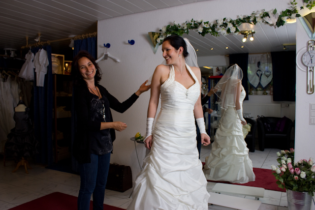 Loredana Fai� ber�t Sie professionell und individuell damit Sie wirklich in Ihrem Traumbrautkleid heiraten!